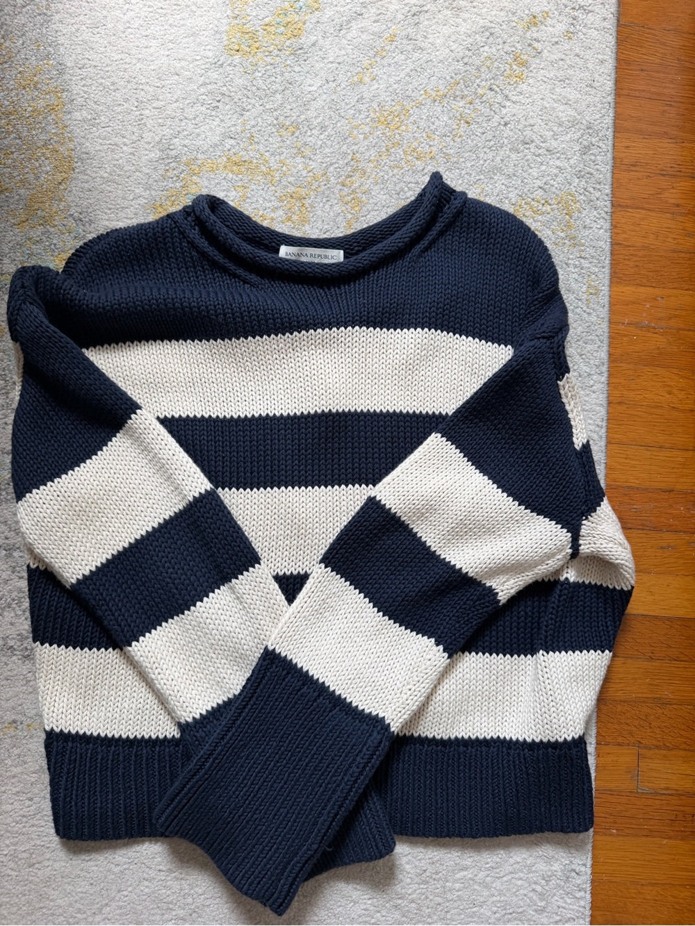 Banana Republic Navy and Cream Wide-Stripe Crew Sweater